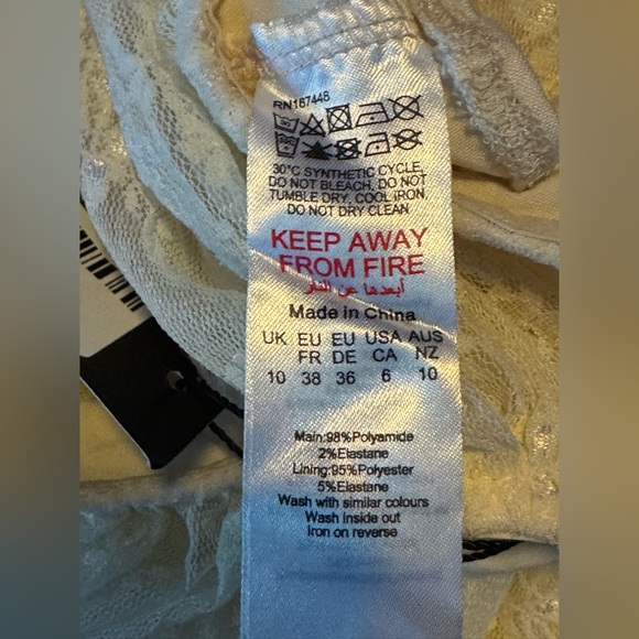 Pretty Little Thing ALMOND SHEER LACE MAXI SKIRT - Picture 9 of 12